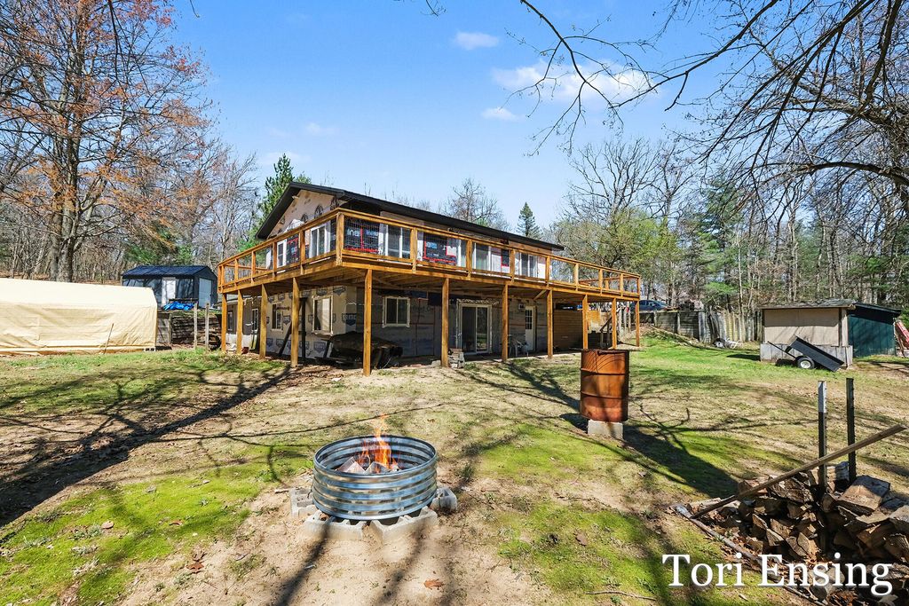11837 Baker Road, Eureka Twp, MI 48838