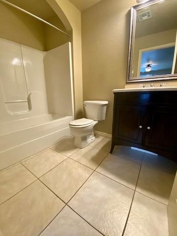 3170 W Montrail Place, Fayetteville, AR 72704