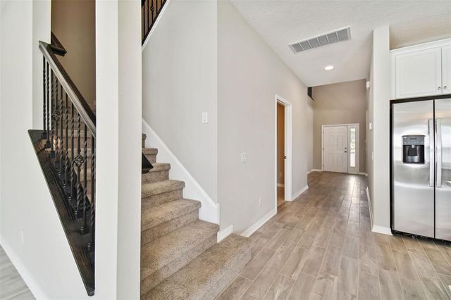 38190 SHALE STONE COURT, Zephyrhills, FL 33540