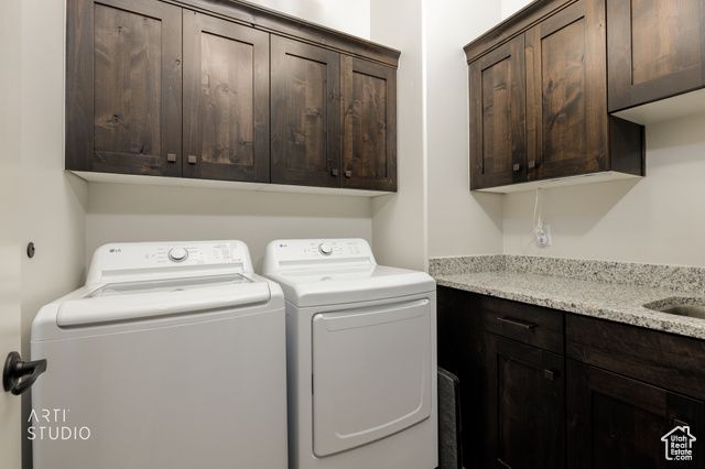 1229 E BLACK BRUSH DR, Washington, UT 84780