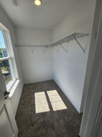 1033 Atterberg Road, South Elgin, IL 60177