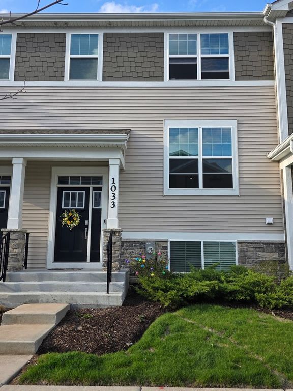 1033 Atterberg Road, South Elgin, IL 60177