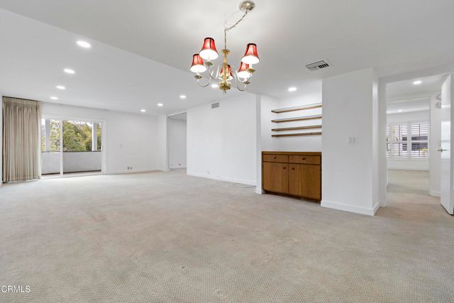 190 Arroyo Terrace 203, Pasadena, CA 91103