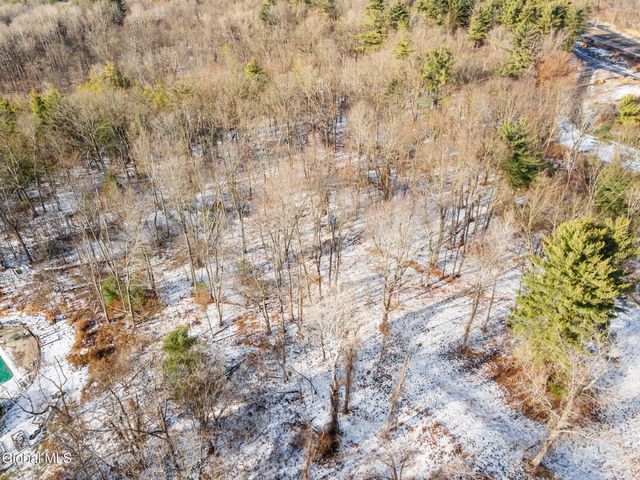 L12 Rr 9W, Bethlehem, NY 12158