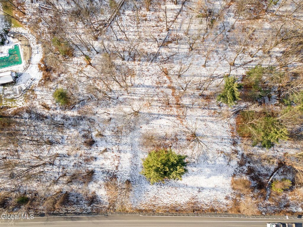 L12 Rr 9W, Bethlehem, NY 12158