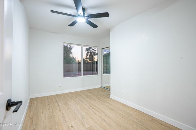 1123 W MENDOZA Avenue, Mesa, AZ 85210