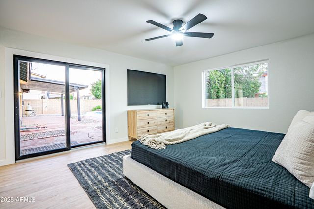 1123 W MENDOZA Avenue, Mesa, AZ 85210