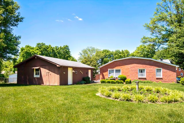 122 Preston Court, Versailles, KY 40383