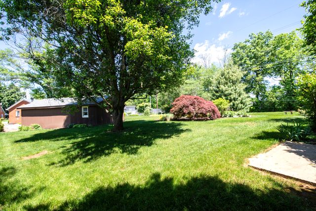 122 Preston Court, Versailles, KY 40383