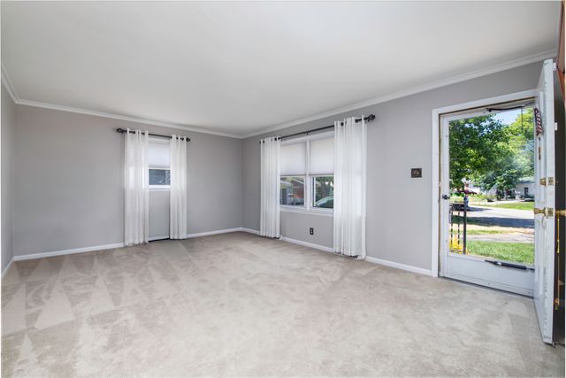 122 Preston Court, Versailles, KY 40383