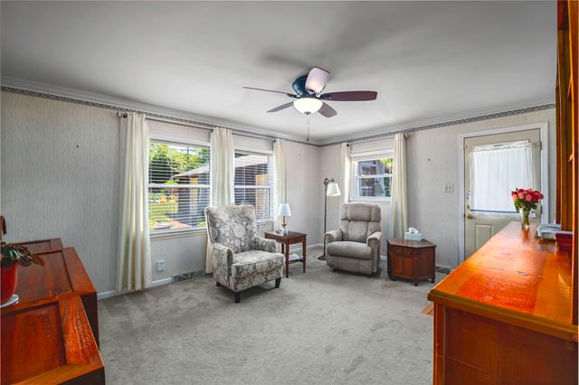 122 Preston Court, Versailles, KY 40383