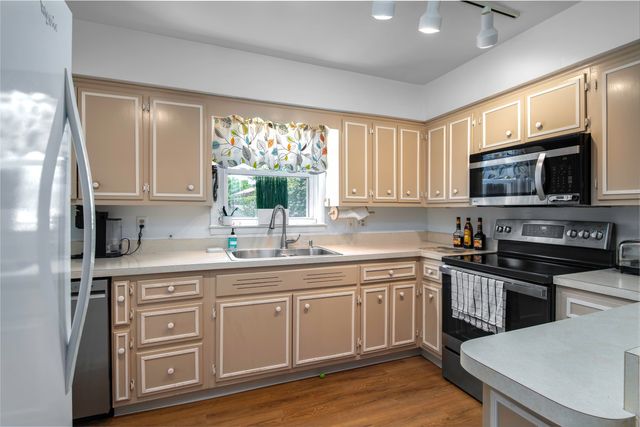 122 Preston Court, Versailles, KY 40383
