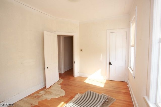 8 High St, Stanhope Boro, NJ 07874