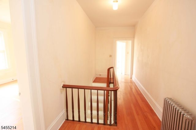 8 High St, Stanhope Boro, NJ 07874