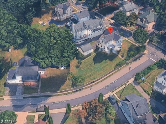 8 High St, Stanhope Boro, NJ 07874