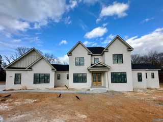 149 Sydney School Way, Hazel Green, AL 35750