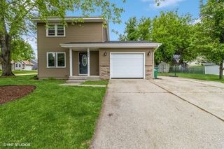 555 Patterson Drive, Carlisle, IA 50047