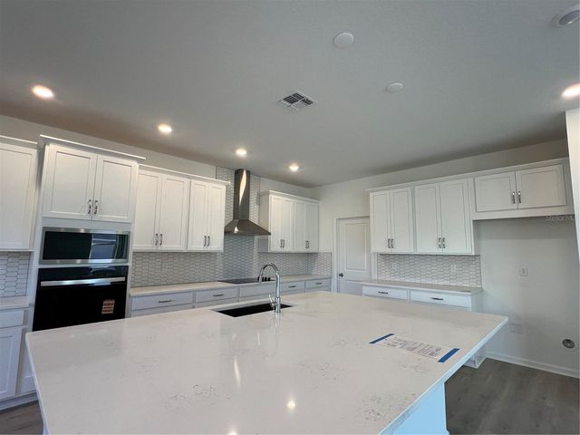 1715 CADENCE STREET, Minneola, FL 34715