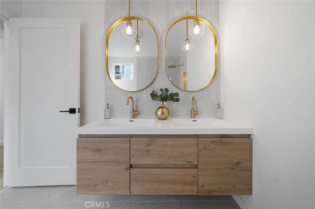 3510 Somerset, Los Angeles, CA 90016