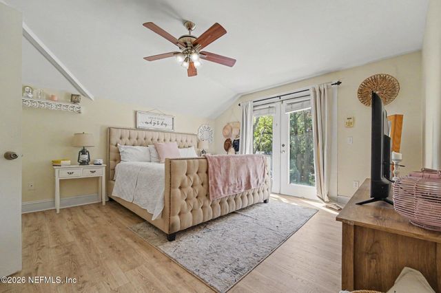 320 E 9TH Street, Jacksonville, FL 32206
