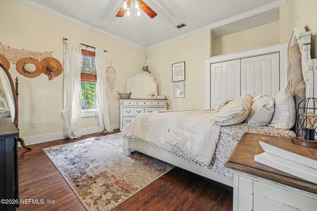 320 E 9TH Street, Jacksonville, FL 32206