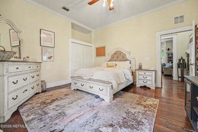 320 E 9TH Street, Jacksonville, FL 32206
