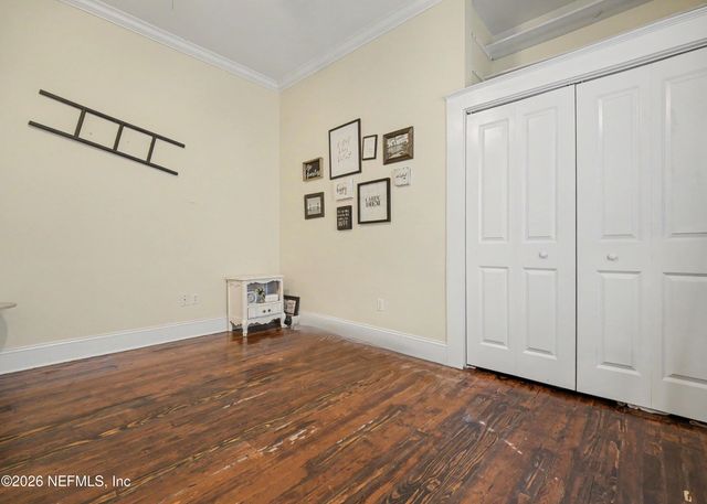 320 E 9TH Street, Jacksonville, FL 32206