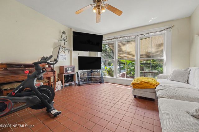 320 E 9TH Street, Jacksonville, FL 32206