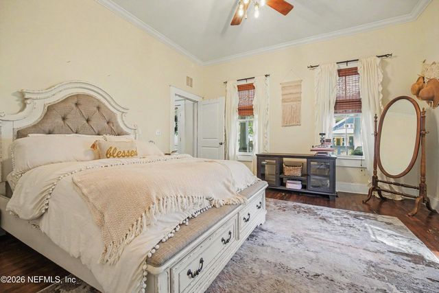 320 E 9TH Street, Jacksonville, FL 32206