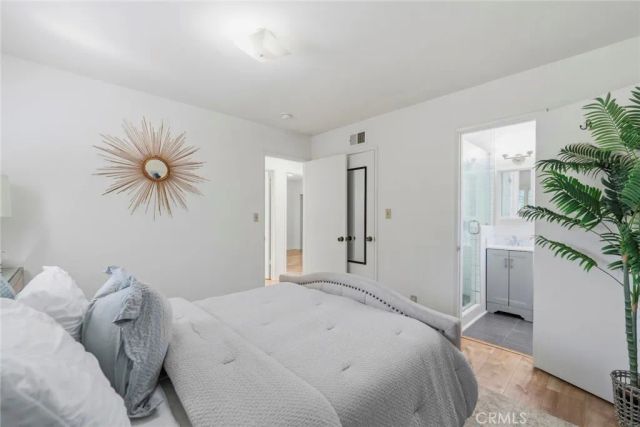 11736 215th Street, Lakewood, CA 90715