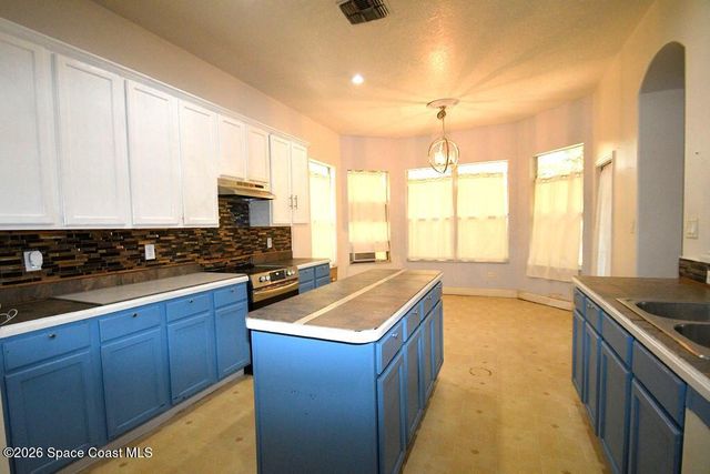 3025 Fawn Lake Boulevard, Mims, FL 32754