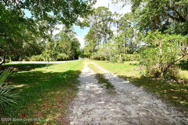 3025 Fawn Lake Boulevard, Mims, FL 32754