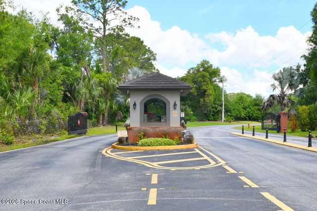 3025 Fawn Lake Boulevard, Mims, FL 32754