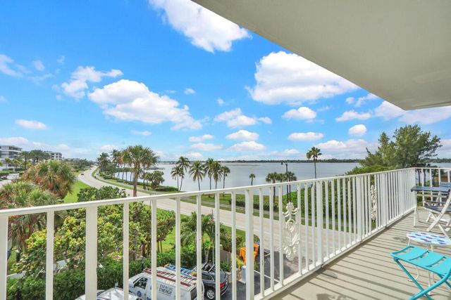 3030 S Ocean Boulevard S 332, Palm Beach, FL 33480