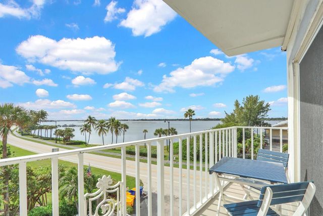 3030 S Ocean Boulevard S 332, Palm Beach, FL 33480