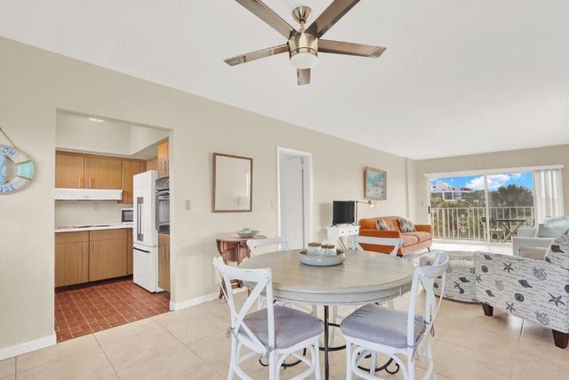 3030 S Ocean Boulevard S 332, Palm Beach, FL 33480