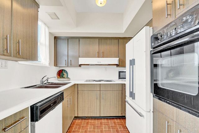 3030 S Ocean Boulevard S 332, Palm Beach, FL 33480