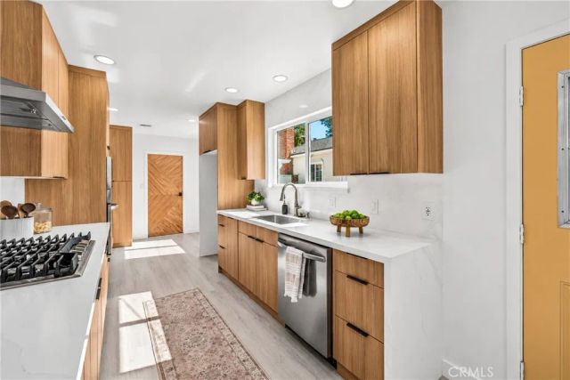 1406 Fairfield Street, Glendale, CA 91201