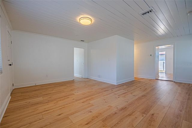 4630 COURTLAND STREET, Tampa, FL 33610