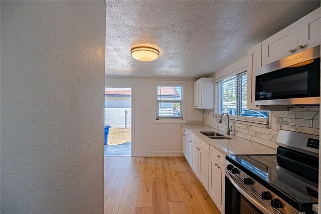 4630 COURTLAND STREET, Tampa, FL 33610