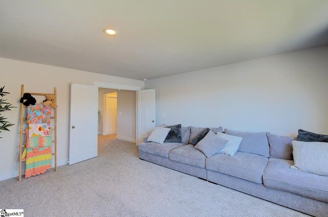 860 Burghley Circle, Greer, SC 29651