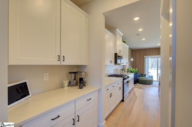 860 Burghley Circle, Greer, SC 29651