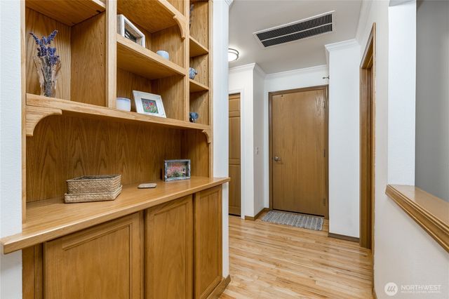 24512 147th Avenue SE, Kent, WA 98042