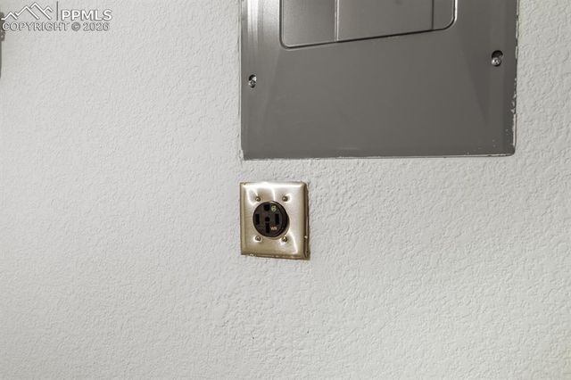 9134 Chieftan Drive, Colorado Springs, CO 80925