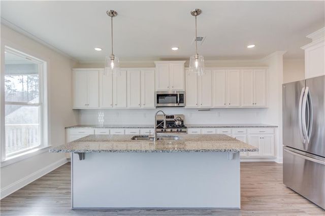 4145 Radford Oaks Lane, Cumming, GA 30028