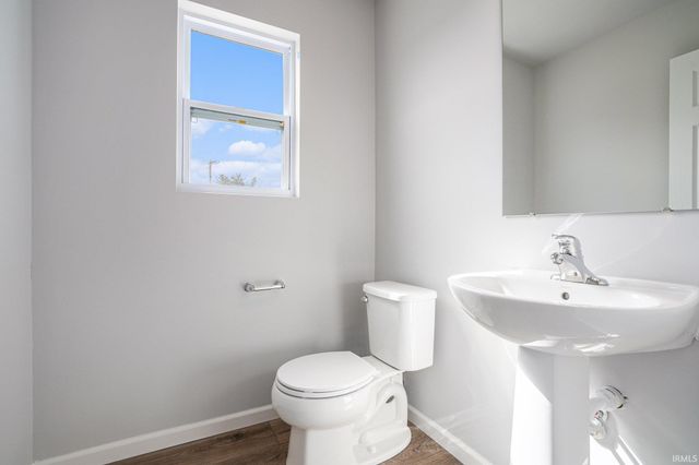 8213 Catberry Trail, Fort Wayne, IN 46804