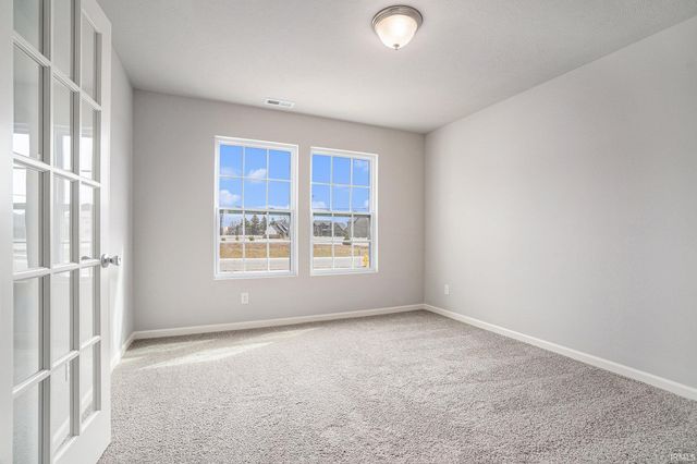 8213 Catberry Trail, Fort Wayne, IN 46804