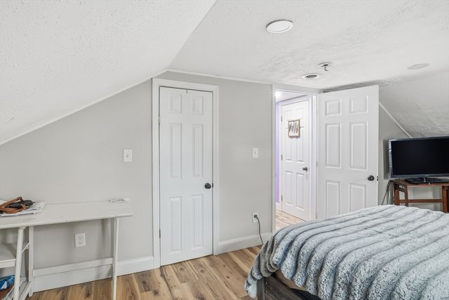 238 E Main St, Chicopee, MA 01020