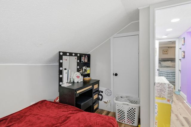 238 E Main St, Chicopee, MA 01020