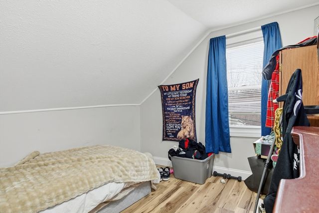 238 E Main St, Chicopee, MA 01020